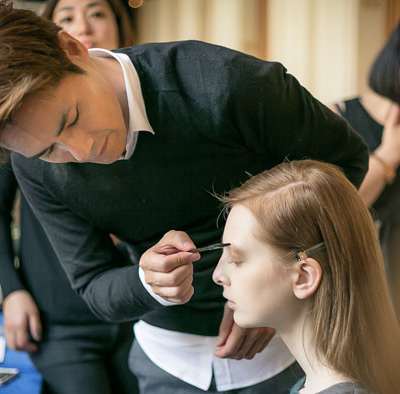 Backstage Make-Up Sharon Wauchob with Shu Uemura 