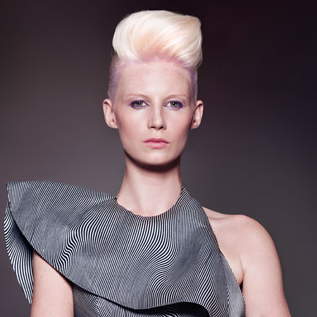 Blond hair color Autumn/Winer 2015