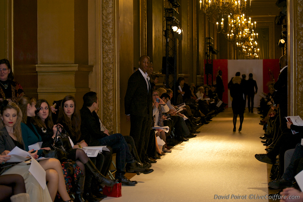 People Defile Jean DOUCET