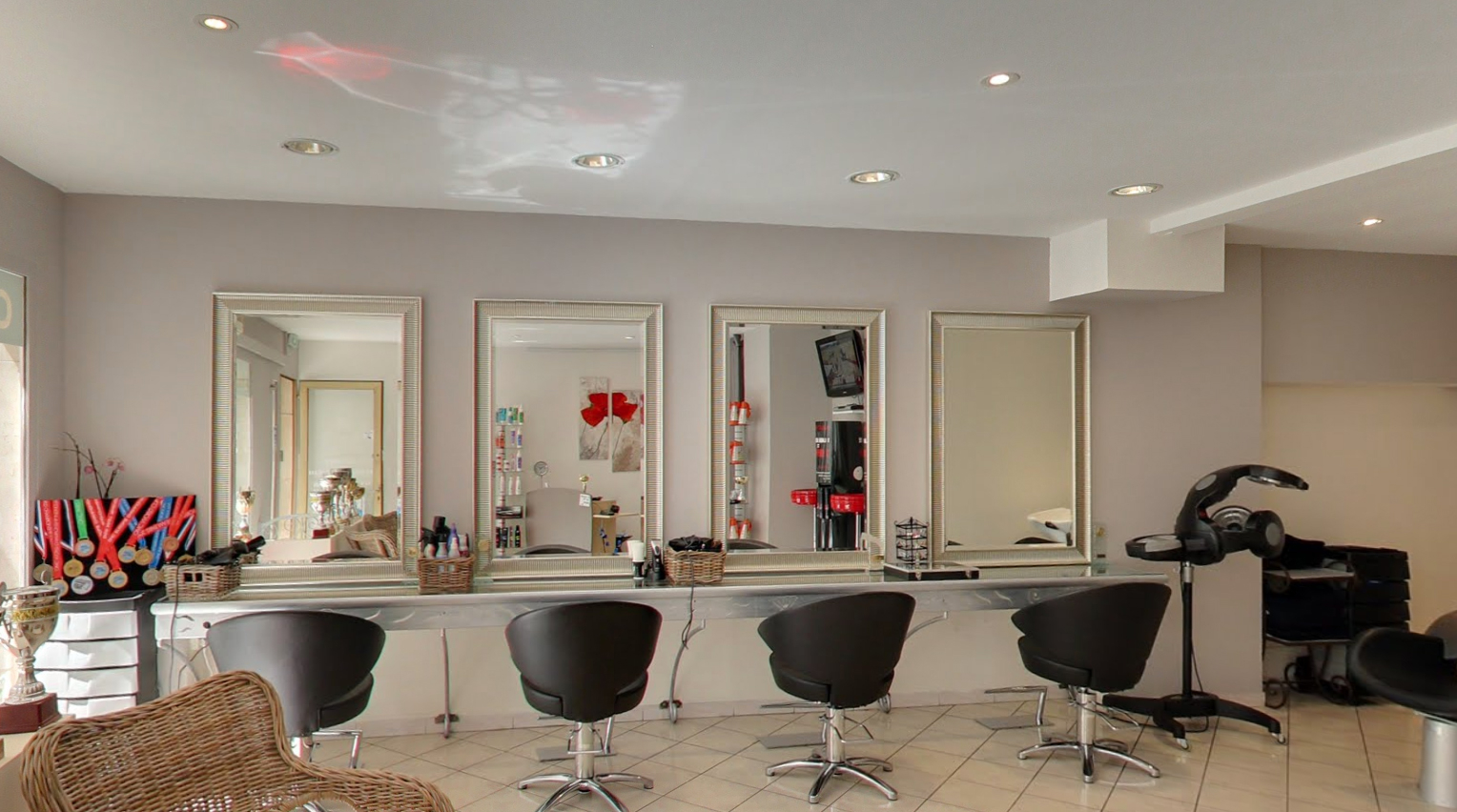 salon-estelle-champourlier