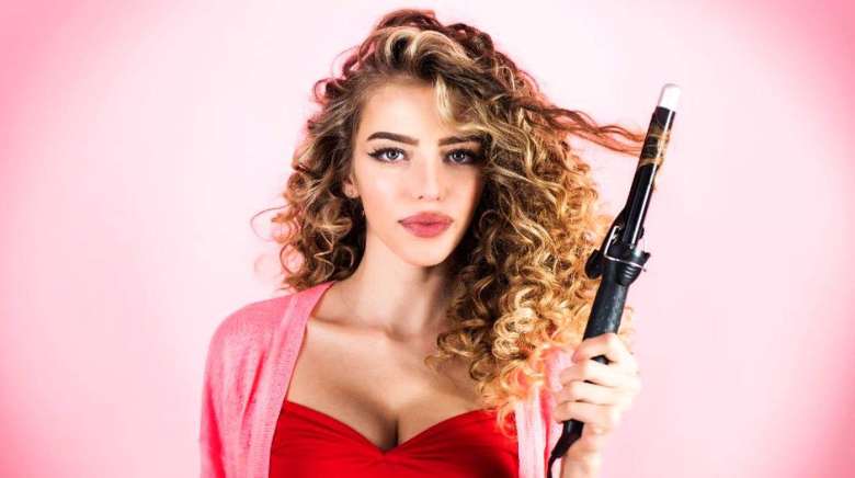 Cheveux mi-longs : des appareils et des conseils avisés pour en profiter au mieux !