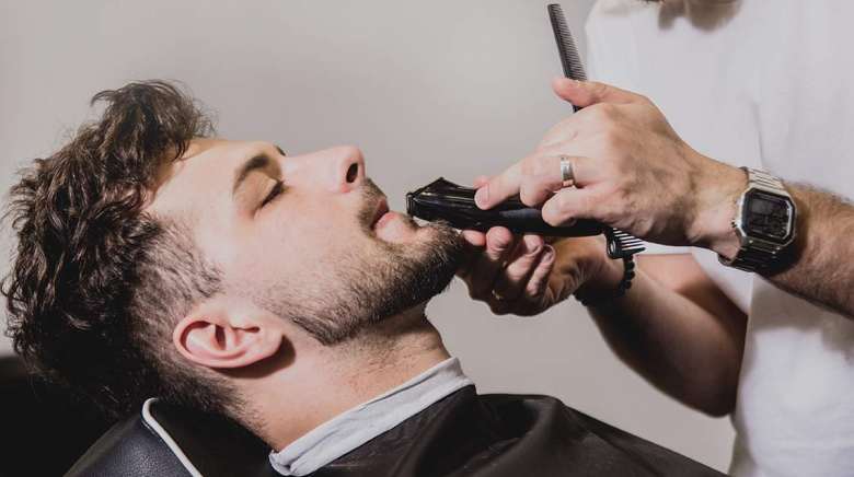 La tondeuse à barbe… un incontournable qui décoiffe !