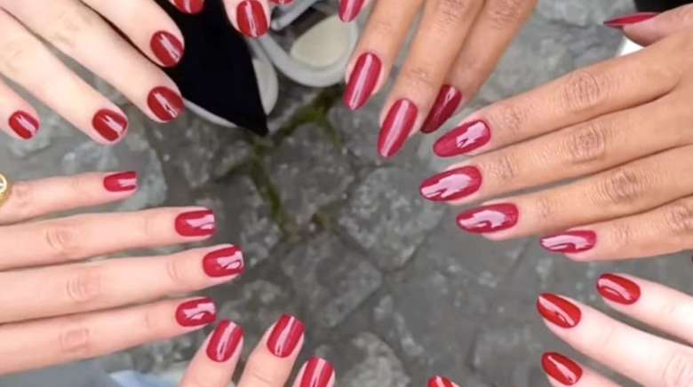 Le vernis semi permanent : un incontournable pour une manucure durable et professionnelle
