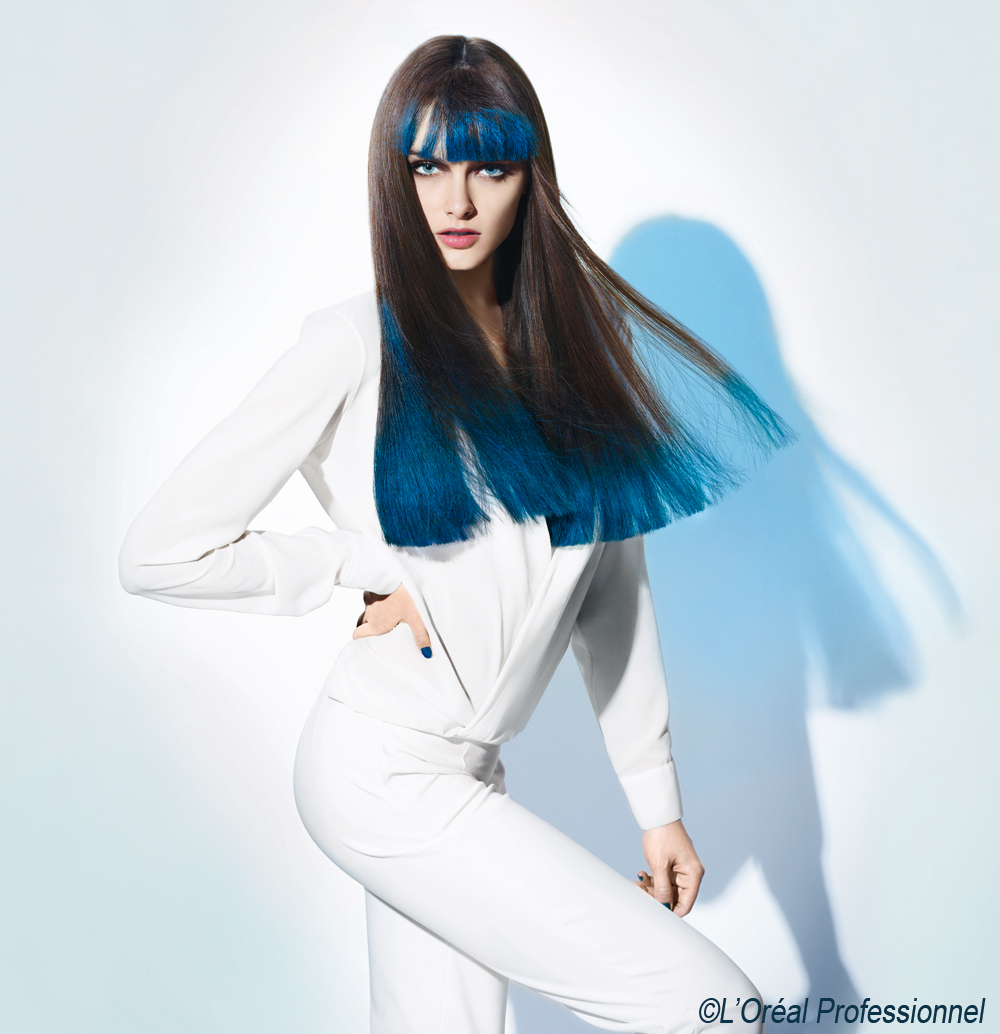 hair-chalk-blue-model